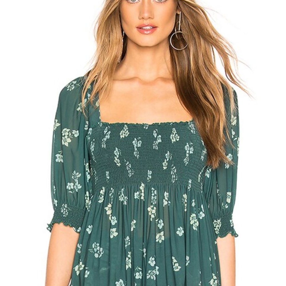 Free People Delta Dawn Green Floral Square neck top. Size small